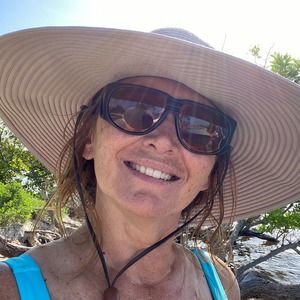 Meet your Posher, Helene